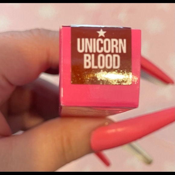 Jeffree Star Makeup - Picture 8 of 9
